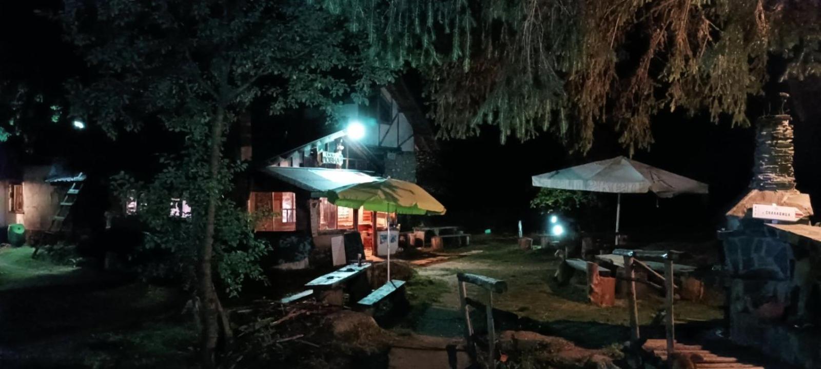 Хижа Ловна В Рила Panichishte Esterno foto